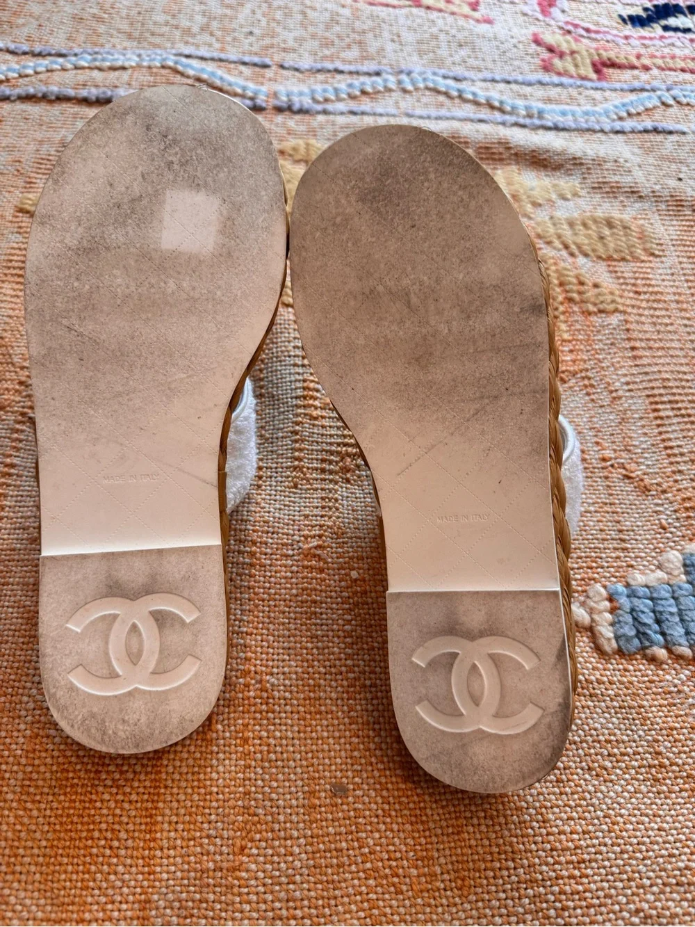 CHANEL White Braided Espadrille Thong Sandals with CC Logo